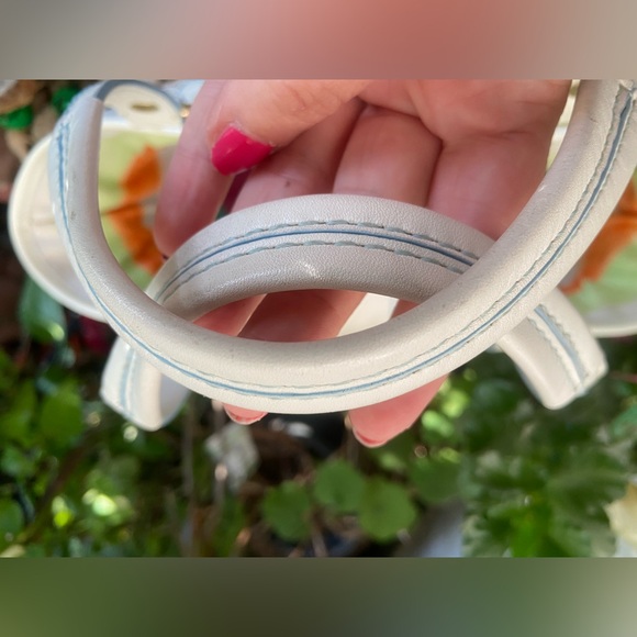 Beautiful COACH Straw Tote Bag and Multi Charm Key Chain. Like New. 🐝 - Picture 6 of 14